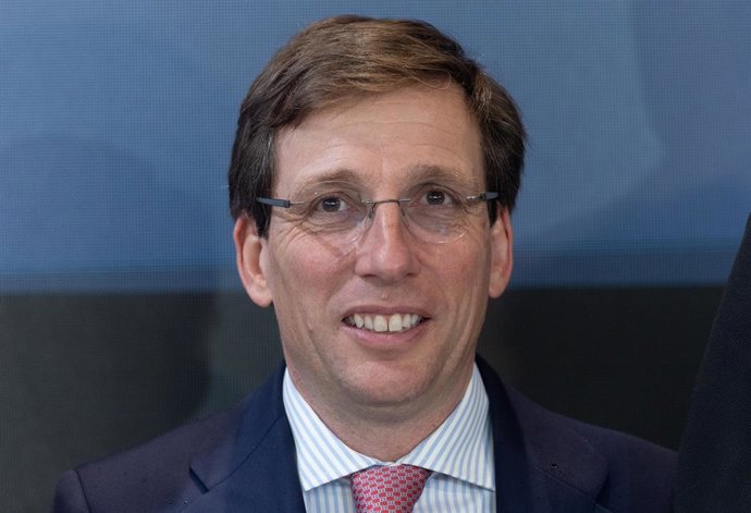 El alcalde de Madrid, José Luis Martínez-Almeida, durante la presentación del Campeonato del Mundo de Fórmula E, en CUPRA City Garage Madrid, a 6 de febrero de 2026, en Madrid (España). Madrid debutará como la sede del Campeonato del Mundo de Fórmula E, l