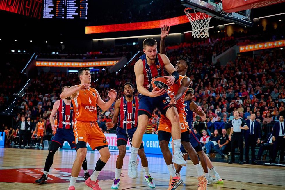 Archivo - Clément Frisch, en un partido con el Kosner Baskonia.