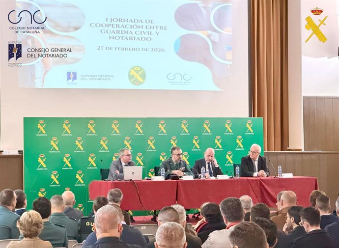 Jornada de la Guardia Civil y el Notariado