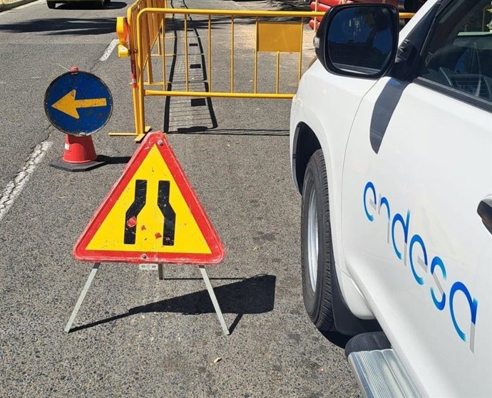 Endesa mejora la red eléctrica del barrio de Mas Ramada de Girona