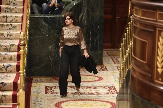 La ministra de Juventud e Infancia, Sira Rego, en una sesión de control al Gobierno, en el Congreso de los Diputados, a 11 de febrero de 2026, en Madrid (España).