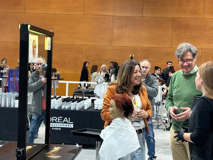 La consejera de Desarrollo Educativo y Formación Profesional, María del Carmen Castillo, en el Campeonato nacional de FP SpainSkills 2026.