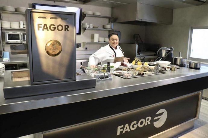 Fagor Professional Food Service presenta a Najat Kaanache como embajadora de la marca
