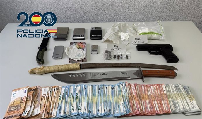 La Policía Nacional desarticula dos puntos negros de venta de drogas y detiene a diez personas