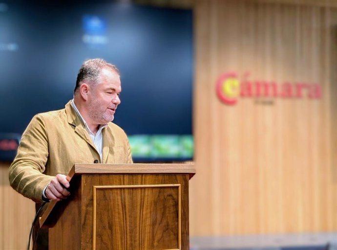 El presidente de la Cámara de Comercio de Oviedo, Carlos Paniceres.