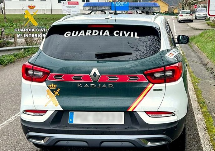 Archivo - Coche de la Guardia Civil