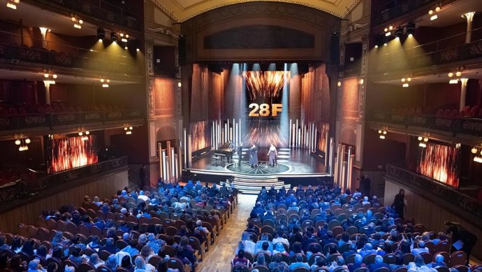 Gala especial por el 28F organizada por Canal Sur desde el Gran Teatro de Córdoba.