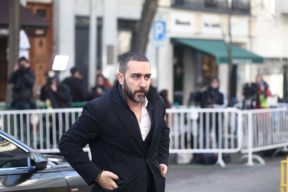 El empresario Víctor de Aldama, a su llegada al Tribunal Supremo, a 12 de febrero de 2026, en Madrid (España). 