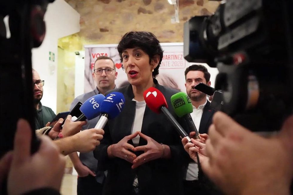 La ministra de Inclusión, Seguridad Social y Migraciones, Elma Saiz, durante su comparecencia.