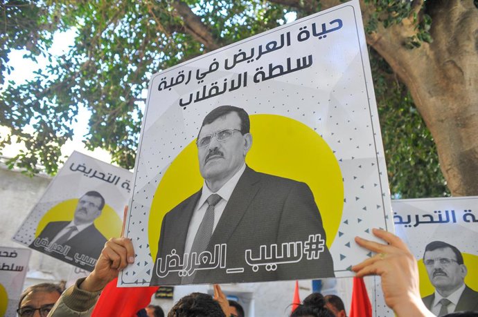 Archivo - January 6, 2023, Tunis, Tunisia: Tunis, Tunisia. 06 January 2023. Ennahda Movement supporters and other activists join a protest outside the Palace of Justice in the Tunisian capital. Ali Laarayedh, a former prime minister and senior official fr