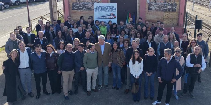 Presentación de la iniciativa 'Acuerdo por el Tren de Cercanías en la provincia de Sevilla'