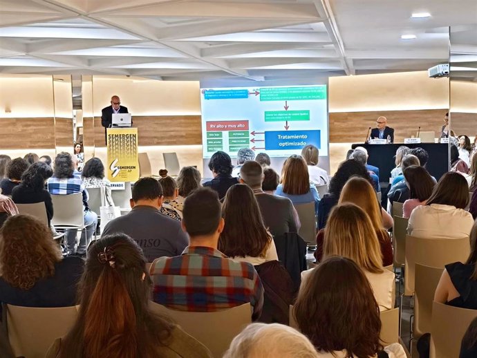 Tratamiento de la dislipemia en atención primaria: un manual actualizado incorpora la nueva evidencia científica.