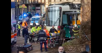 Al menos dos muertos y 39 heridos en Milán (Italia) al estrellarse un tranvía contra un edificio