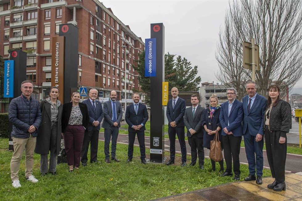 Hermanamiento entre las ciudades de Torrelavega y Jersón