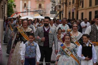 Archivo - Ambiente fallero. Archivo. 