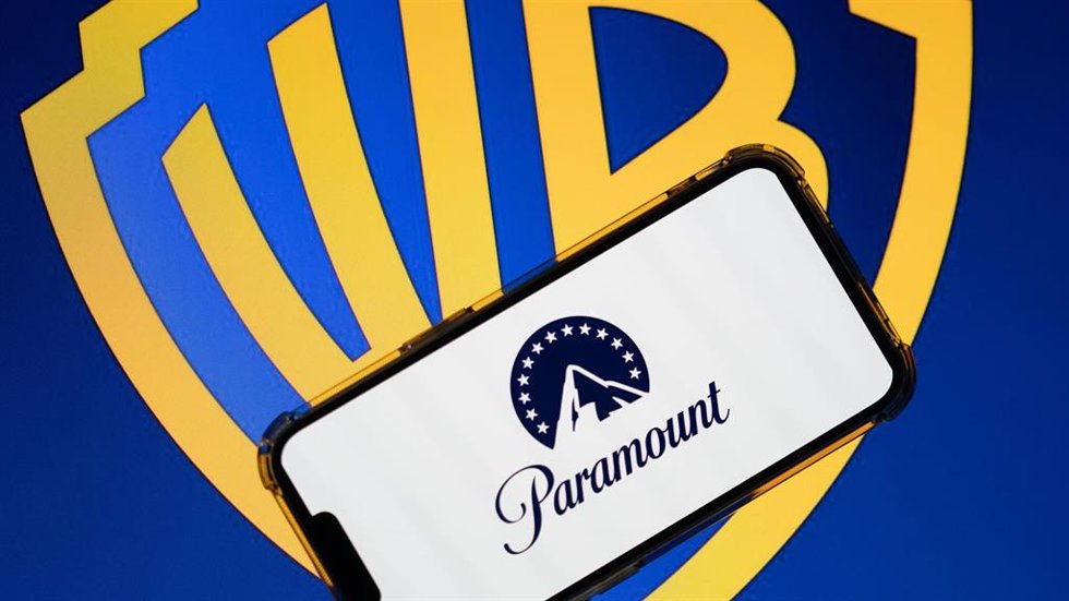 Archivo - Logos de Warner y Paramount.