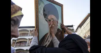 EEUU e Israel atacan a Irán | Directo: Israel anuncia la primera ola de bombardeos "contra el corazón de Teherán"