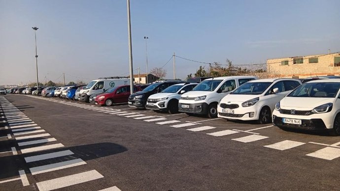 Metrovalencia pone en servicio el aparcamiento gratuito de la nueva estación de València Sud tras su rehabilitación con más de 530 plazas