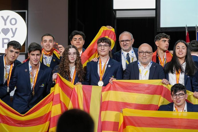 Alumnos catalanes en el campeonato 'Spainskills' de formación profesional