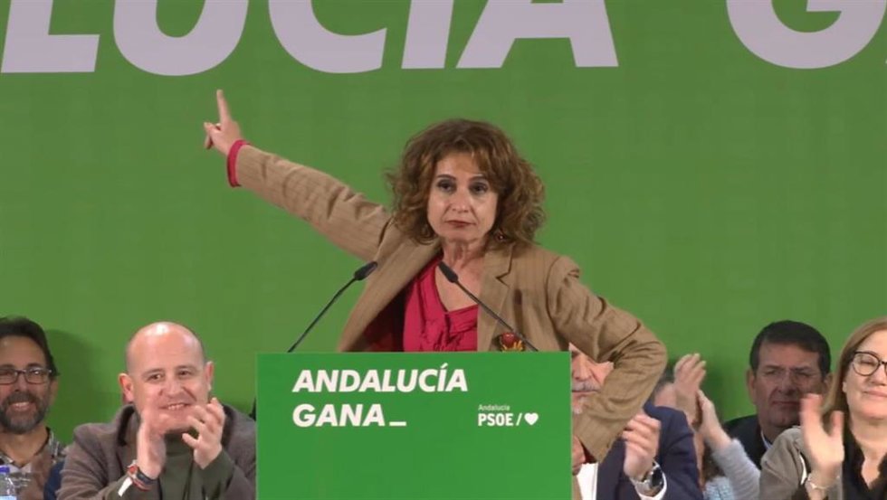 Archivo - La secretaria general del PSOE de Andalucía, María Jesús Montero, en una imagen de archivo en un mitn del PSOE