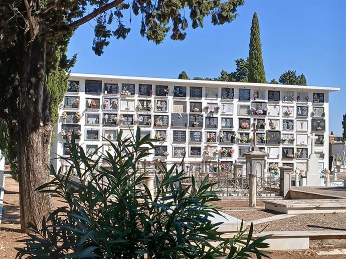 Imagen de archivo de las mejoras en el cementerio de Jerez de la Frontera.
