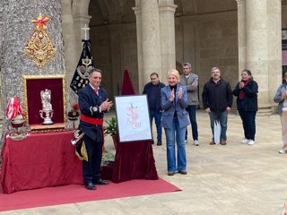 Imagen del acto de celebración del 30º aniversario de la Banda de Tambores y Cornetas Santa Cruz.