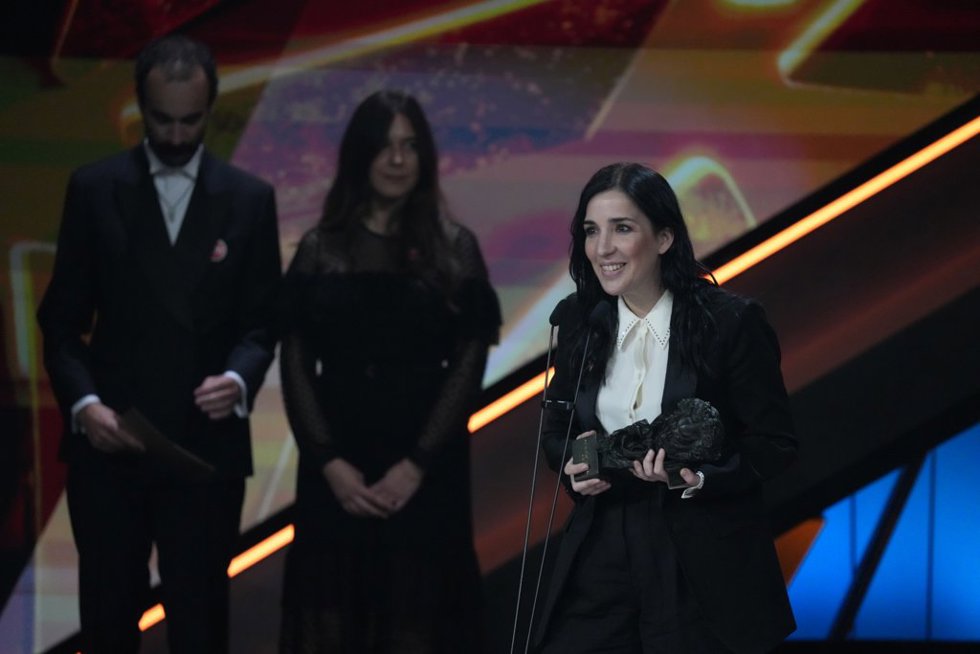 La actriz Alauda Ruiz de Azúa recoge el Goya a Mejor Guión Original por 'Los domingos' durante la 40 edición de los Premios Goya, en el Auditori del Centre de Convencions Internacionals, a 28 de febrero de 2026, en Barcelona, Cataluña (España).