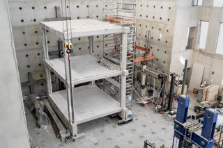 Archivo - La UPV patenta un sistema que mejora la seguridad de los tabiques de placas de yeso laminado ante terremotos