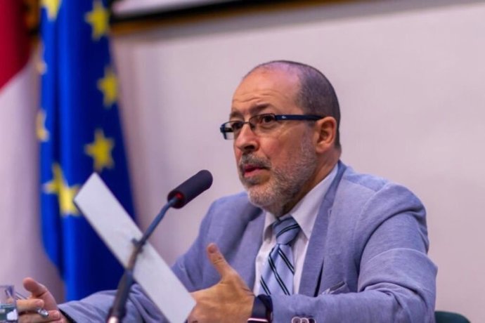 El Catedrático De Derecho Constitucional En La Universidad De Castilla-La Mancha (UCLM), Francisco Javier Díaz Revorio.