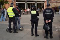 La Policía Local comienza este lunes a poner multas por incumplir la nueva normativa de patinetes de Sevilla