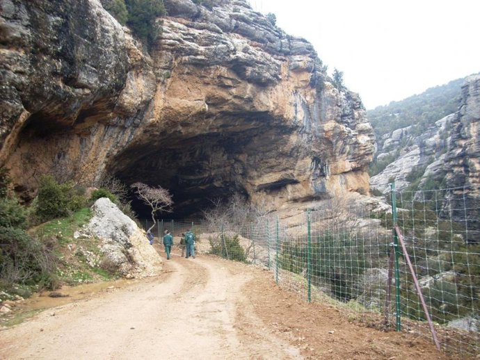 Cueva de Chaves.