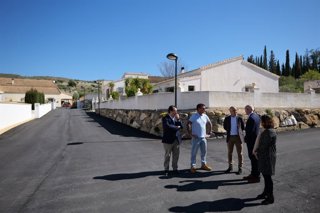 El presidente de Diputación de Almería, José Antonio García, en su visita a Albanchez.