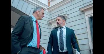 Ortega Smith dice que "en cierta medida" Abascal no cumple los "requisitos" que debería tener un político