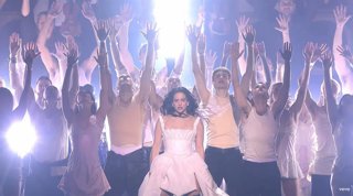 Así fue la actuación de Rosalía con Björk en los BRIT Awards 2026, donde hizo historia con su primer premio