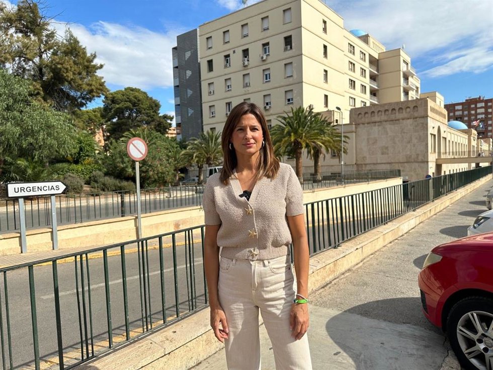 La portavoz de la ejecutiva provincial del PSOE de Almería, Fátima Herrera.