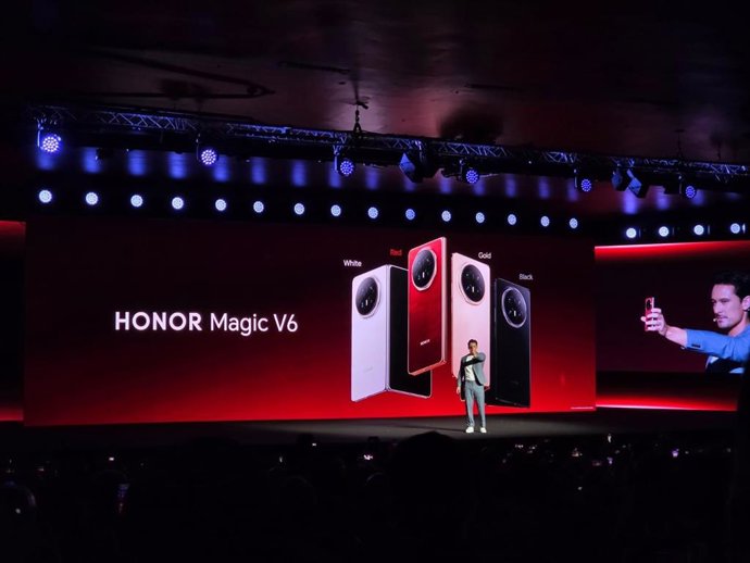 Honor Magic V6.