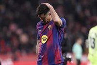 Lewandowski sufre una fractura en la órbita del ojo y se pierde la vuelta contra el Atlético