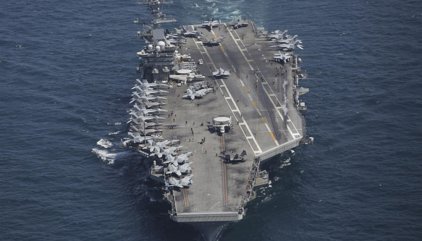 La Guardia Revolucionaria lanza cuatro misiles contra el portaaeronaves estadounidense 'Abraham Lincoln'