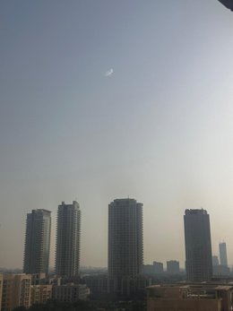 Vista de Dubai durante os bombardeios iranianos de 1º de março