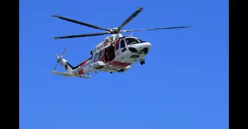 Un helicóptero de Salvamento evacúa de urgencia a la pasajera de un crucero en aguas próximas a Tenerife