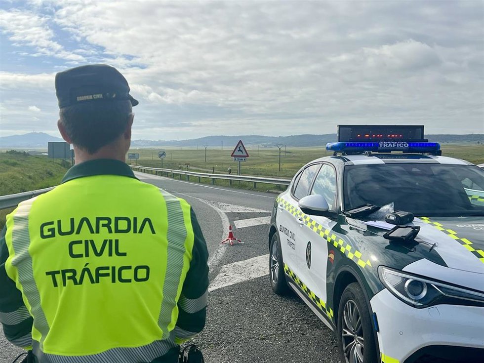 Archivo - Agente de la Guardia Civil