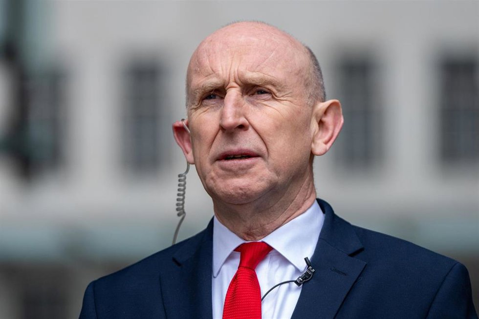 El secretario de Defensa de Reino Unido, John Healey