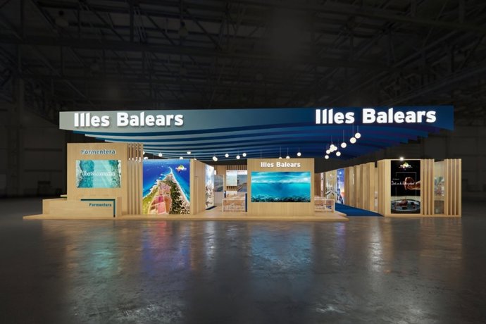 Estand de Baleares en una feria turística.