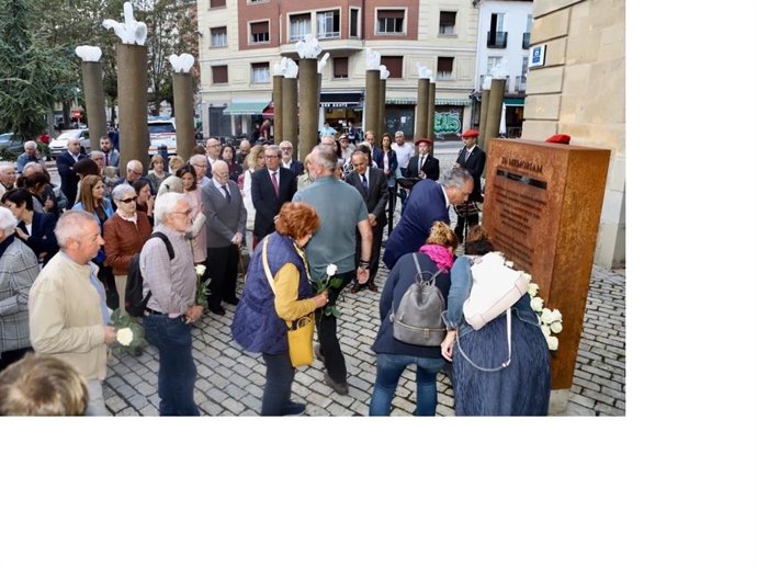Archivo - Homenaje a víctimas del franquismo en Vitoria