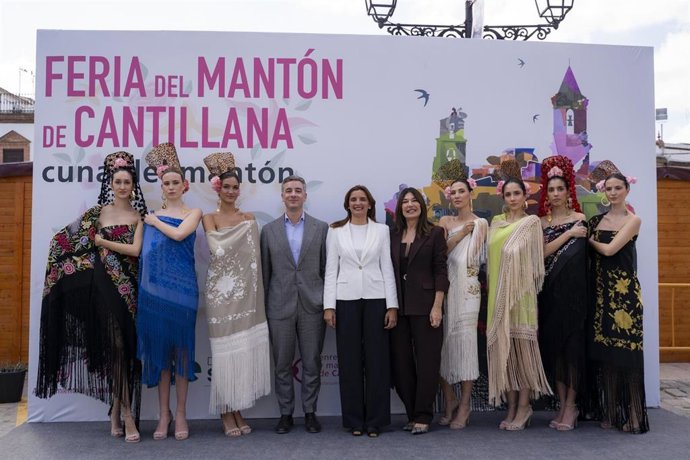 Presentación de la marca 'Sevilla, hecha a mano' por parte de la Diputación en Cantillana