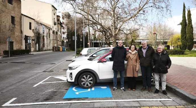 El Ayuntamiento de Logroño incorpora ocho nuevas plazas de aparcamiento para personas con discapacidad