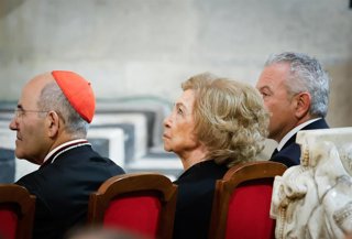 Doña Sofía, durante su visita a la inauguración de la expsoción.