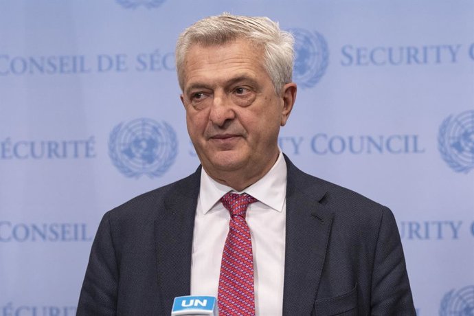 Archivo - April 28, 2025, New York, New York, United States: Filippo Grandi, United Nations High Commissioner for Refugees speaks to the press after security Council meeting at UN Headquarters.