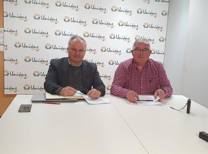 El responsable de desarrollo de área de Unións Agrarias, Jacobo Feijóo, y el vicesecretario xeral, Félix Porto