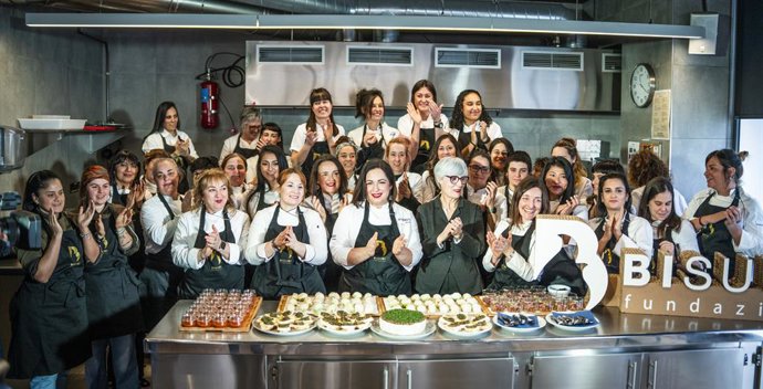 Bisubi Fundazioak Bizkaiko emakume sukaldariak bildu ditu sektoreari egiten dioten ekarpena ikusarazteko